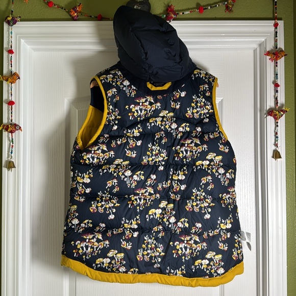 NWOT Patagonia Bivy Hooded Down Vest - Picture 5 of 11